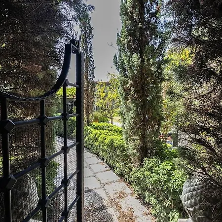 بيت للعطل Essiz, Verandali Rustik Tas Ev بودروم